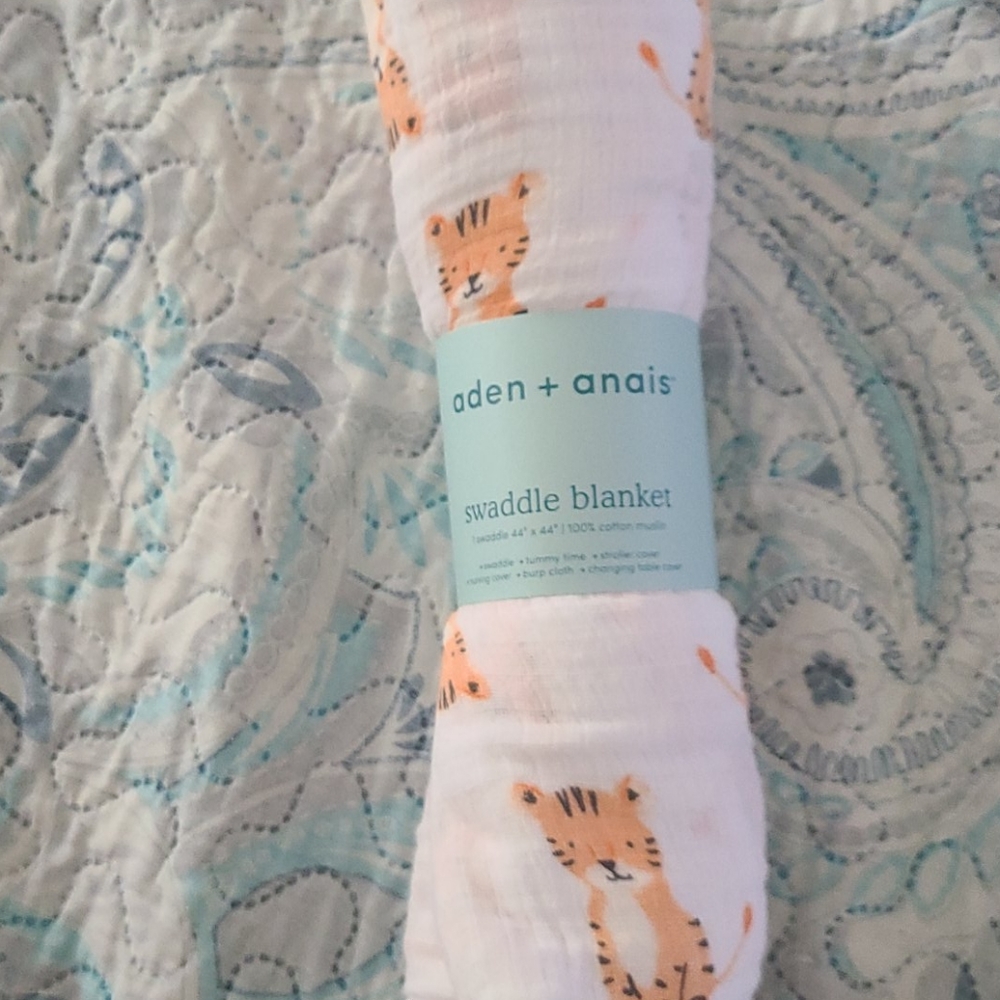 New Aden and anais swaddle blanket